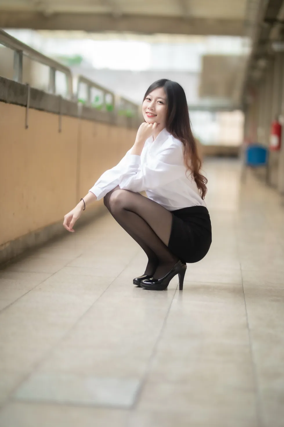 [Mzsock] NO.128 Dolly Liu OL black silk high heels beautiful legs street photography#[31P]-6