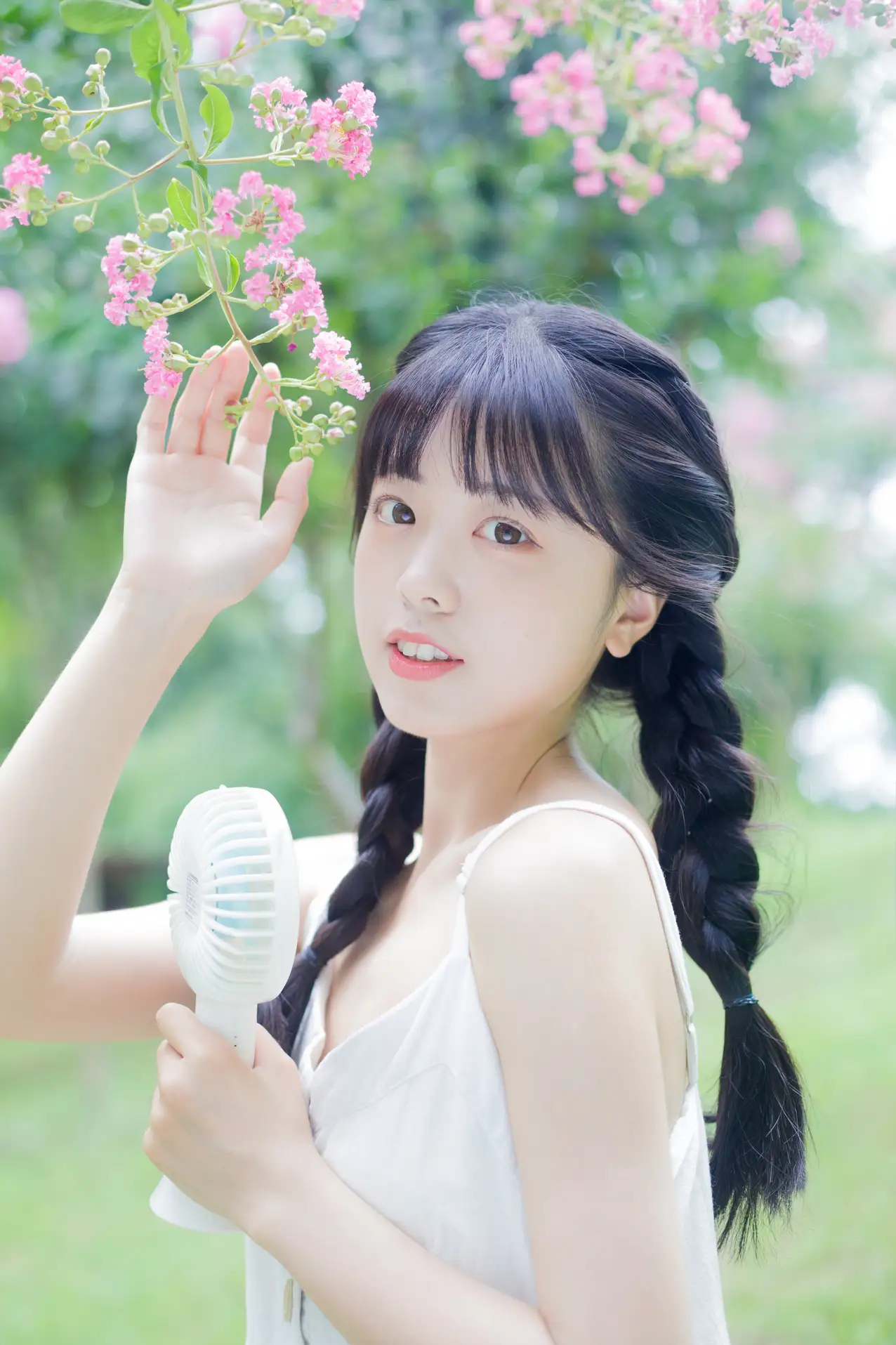 [YITUYU] 2022.08.15 Vol.1708 – Mountains and plains Cute bubbles#[28P]-7